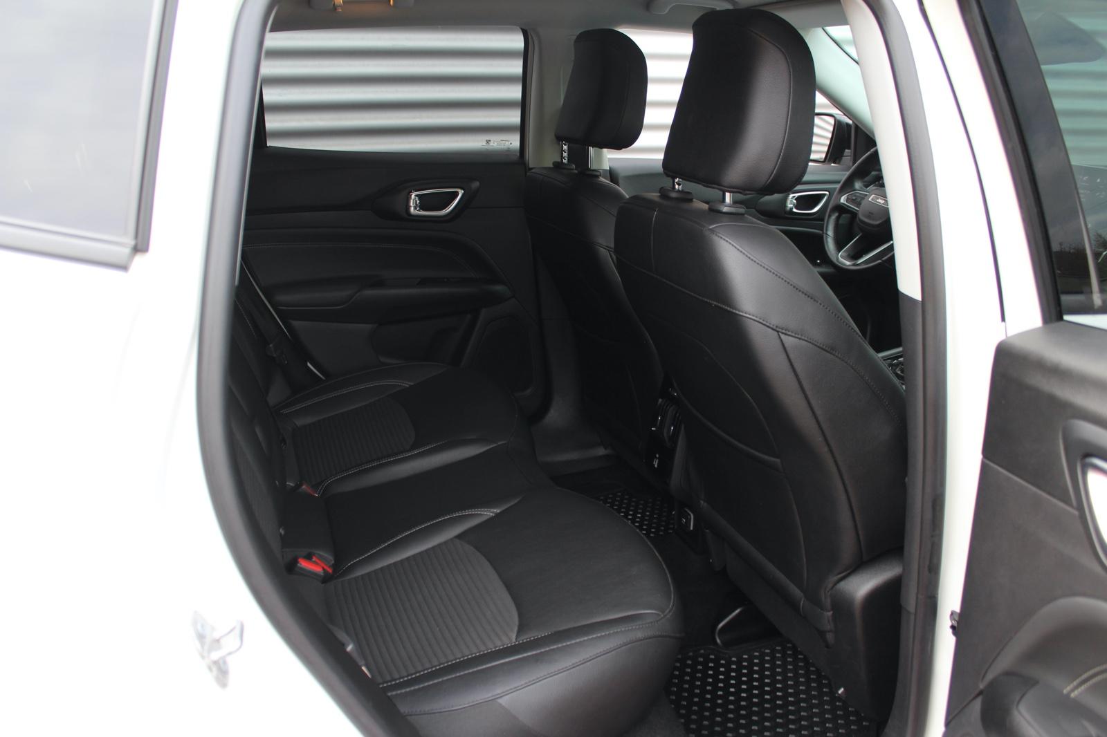 Jeep COMPASS LONGITUDE FWD KLIMA LED PDC 6.GANG