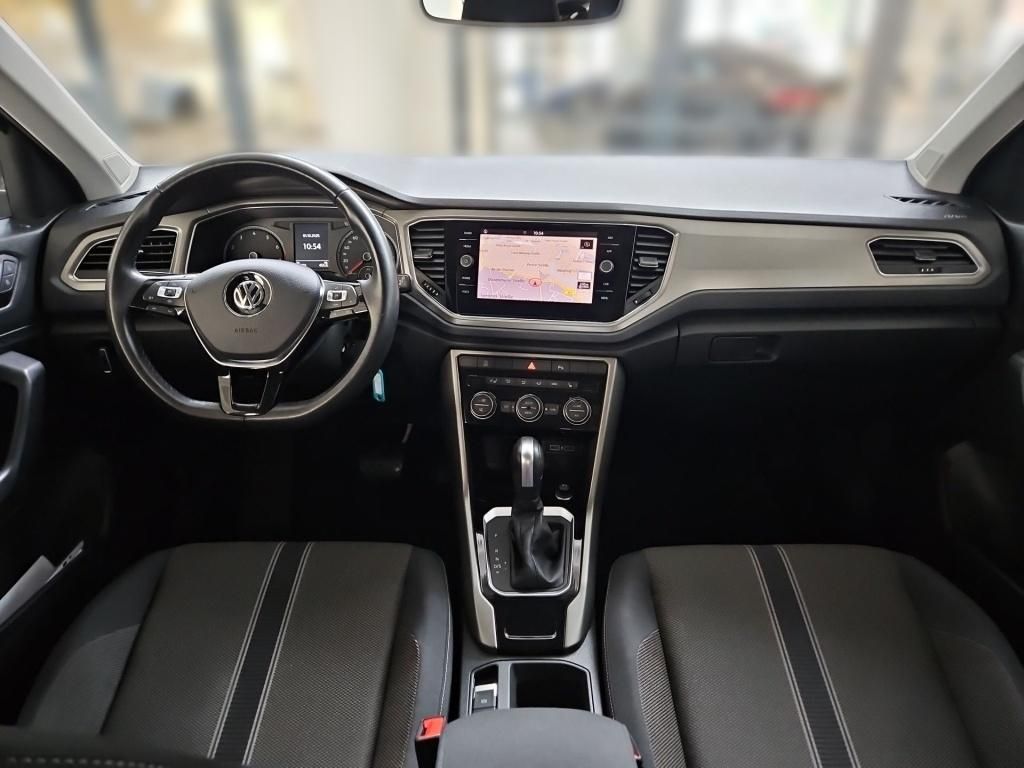 Fahrzeugabbildung Volkswagen T-Roc 1.5 TSI ACT Style ACC LED Navi Winterpaket