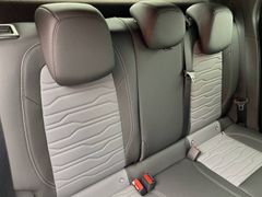 JEEP AVENGER MY25  Overland 4xe