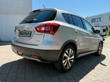 Suzuki S-Cross 1.4 Comfort+,4WD,Automatik,Standheizung - Suzuki (SX4) S-Cross in Stuttgart