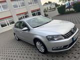 Volkswagen Passat 1.6 TDI BlueMotion BlueMotion Comfortline - VW Passat Gebrauchtwagen in Wiesbaden