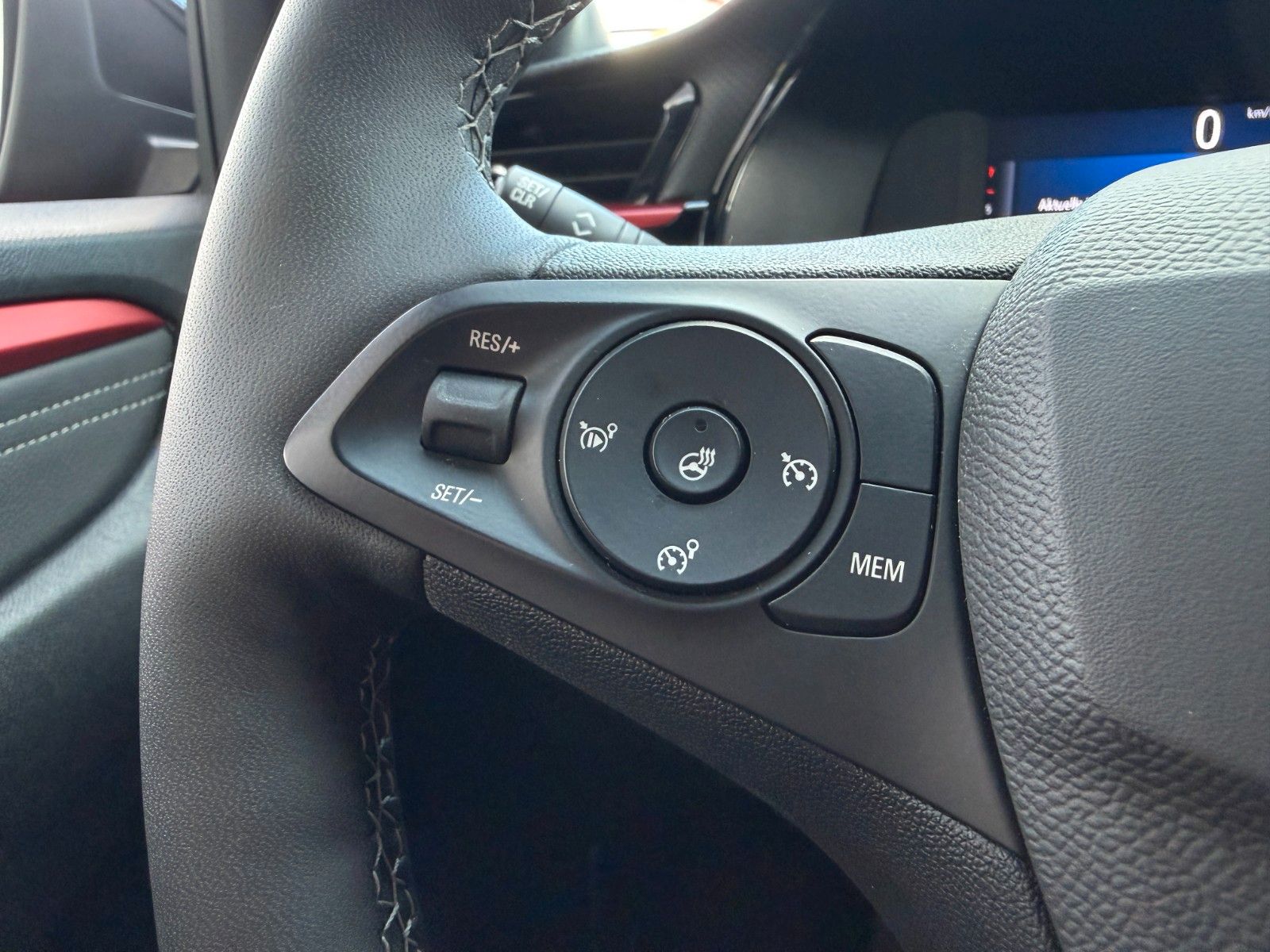 Fahrzeugabbildung Opel Corsa F YES 100PS PDC/LED/SHZ!