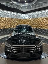 Mercedes-Benz S 580 4M Lang *V8*Tisch*4-Sitzer*4D Burmester - Mercedes-Benz S 580
