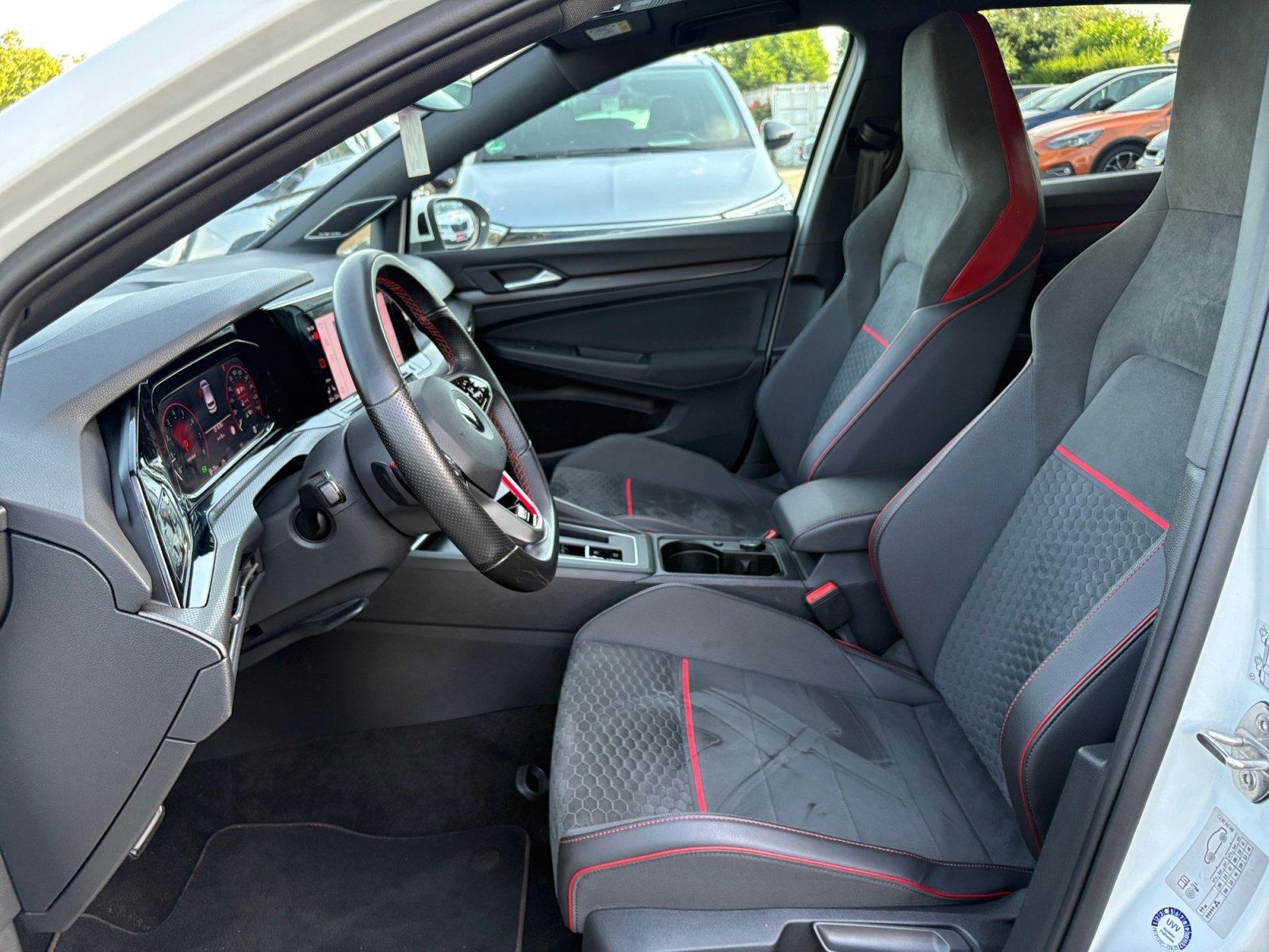 Volkswagen Golf VIII 2.0 TSI GTI Clubsport DSG NAVI LED PAN, миниатюра 6