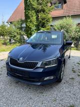 Skoda Fabia Combi Style Automatik Navi Smartlink - Skoda Fabia Gebrauchtwagen in München