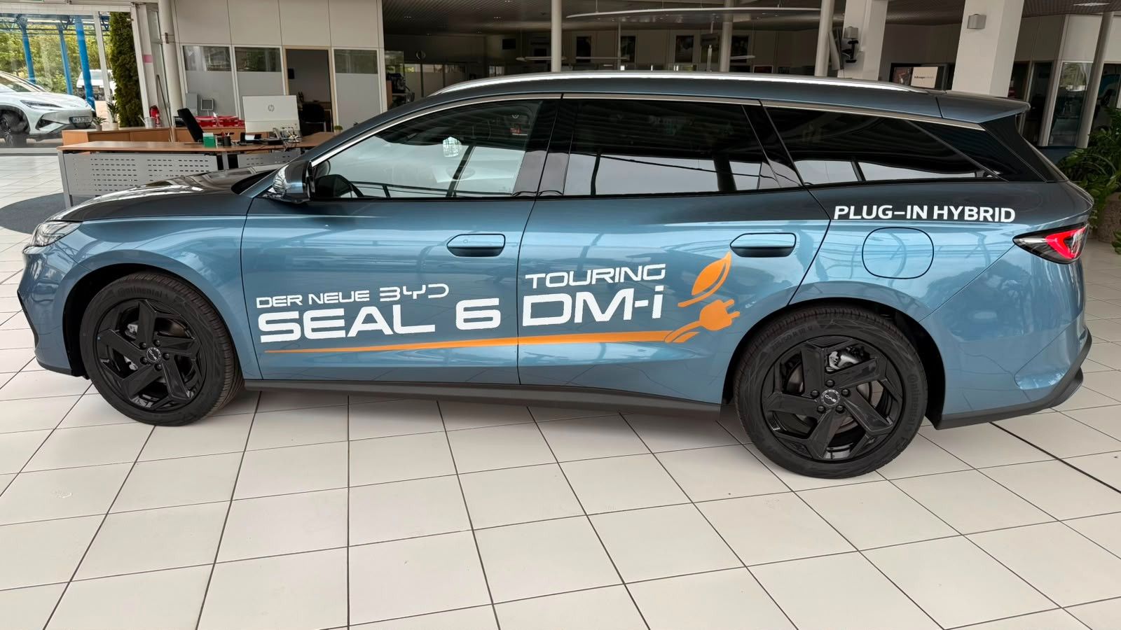 BYD SEAL