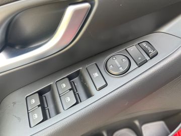 Fahrzeugabbildung Hyundai i30 FL 1.5 T-GDI iMT TREND NAVI SHZ LHZ