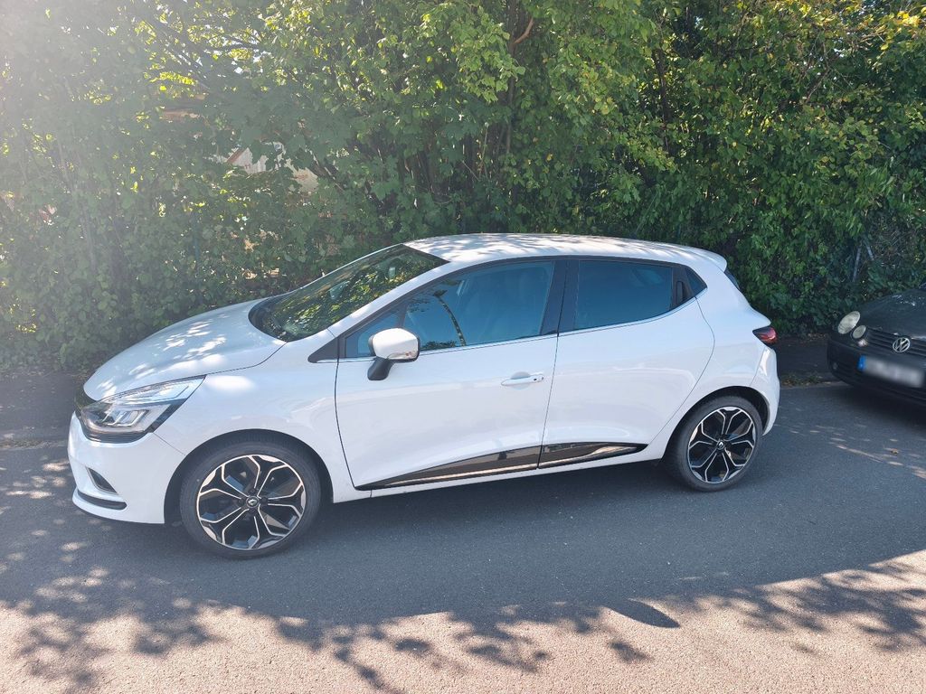 Image of Renault Clio