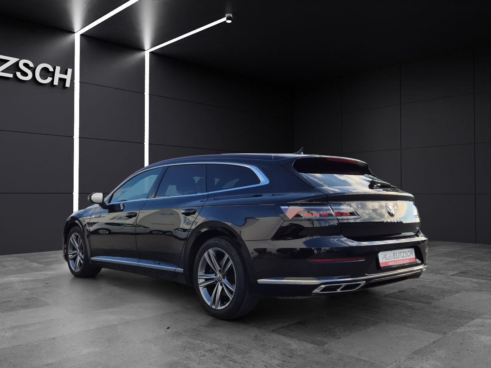 Fahrzeugabbildung Volkswagen Arteon SB TSI R-Line DSG 4M Matrix AHK Navi AID