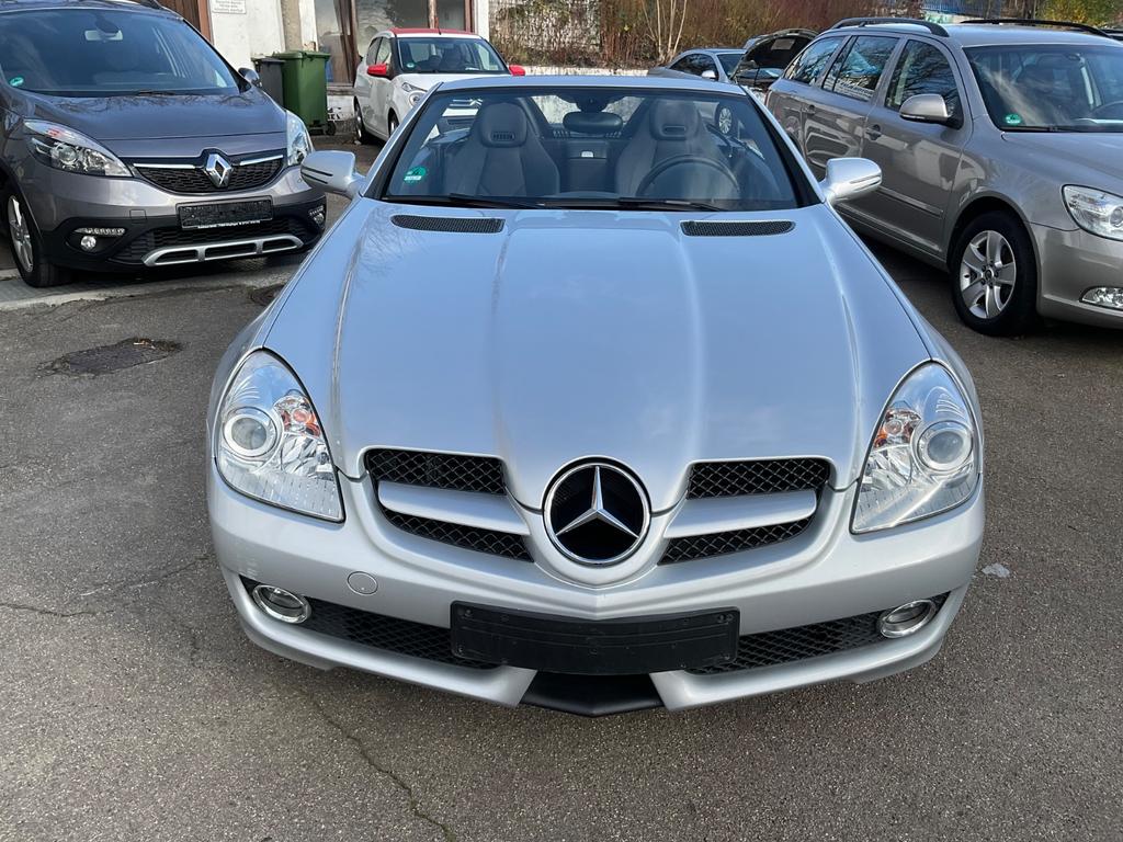Mercedes-Benz SLK 200