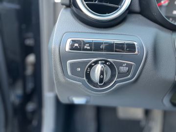 Mercedes C 220 - 12