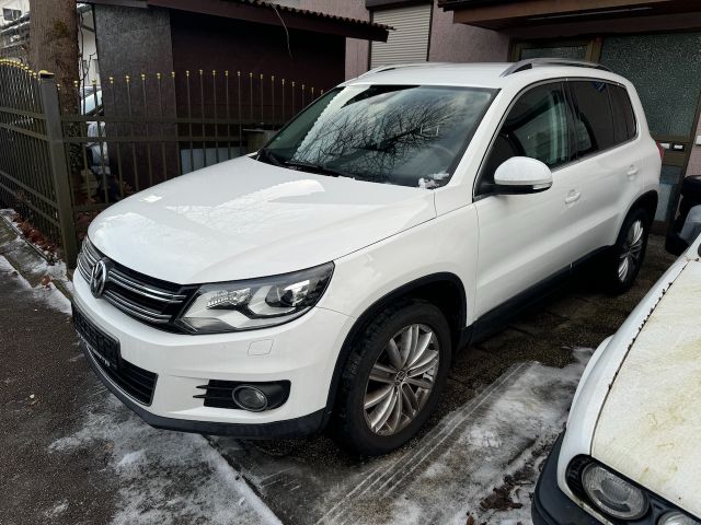 Volkswagen Tiguan 2.0 TDI 4Motion Sport & Style *Alcantara*