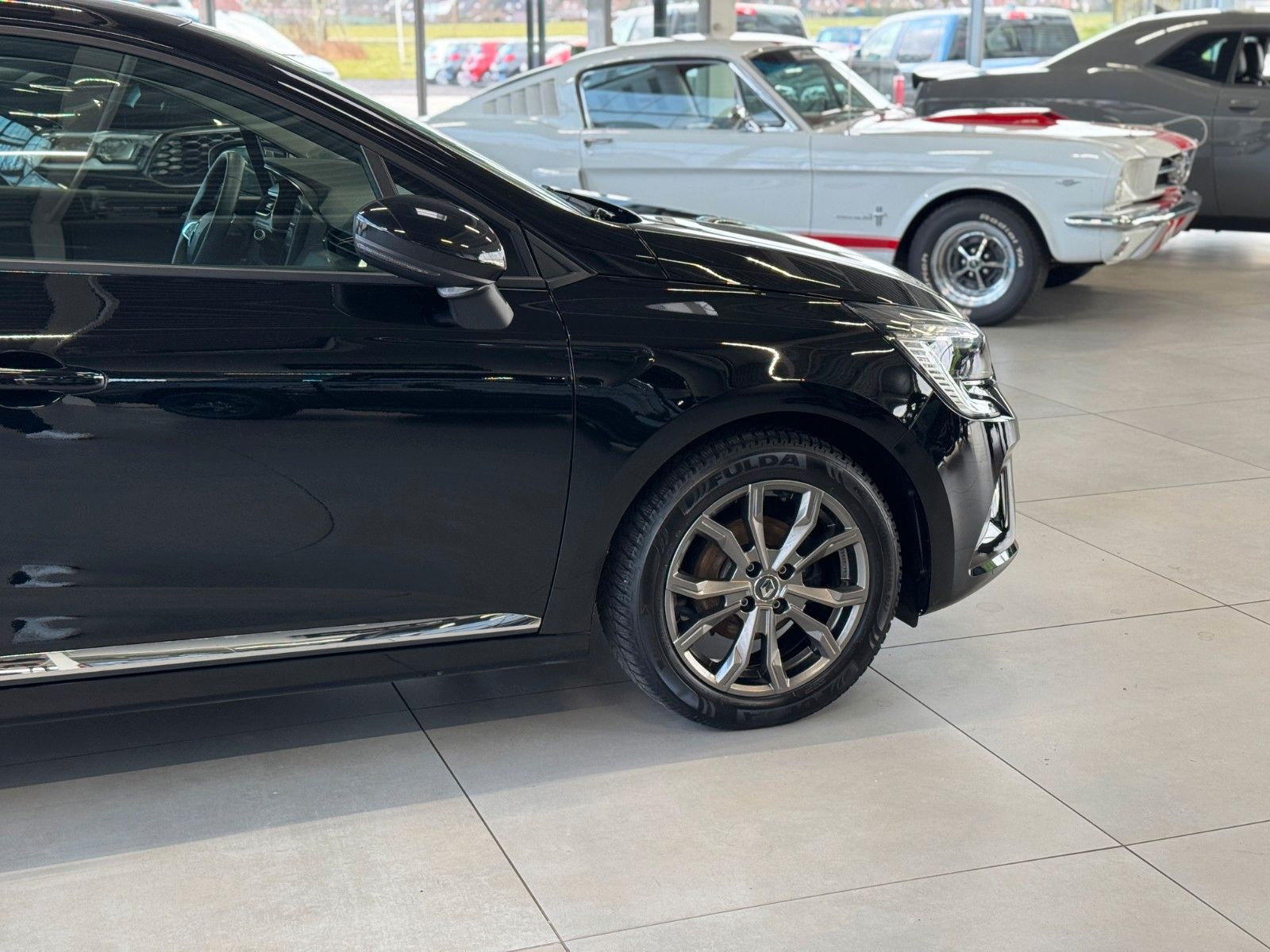 Fahrzeugabbildung Renault Clio V 1.0 TCe Zen