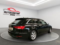 AUDI A4 Navi PDC SHZ ACC !Motorschaden!