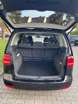 Volkswagen Touran 1.4 TSI DSG Highline Highline - Volkswagen Touran aus 2011: Highline