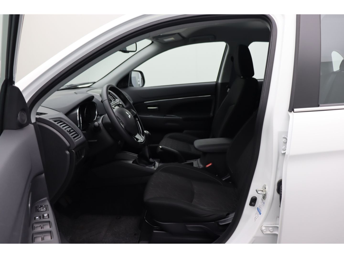 Fahrzeugabbildung Mitsubishi ASX Intro Edition 2.0 2WD