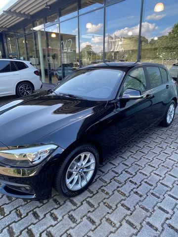 BMW 118i -