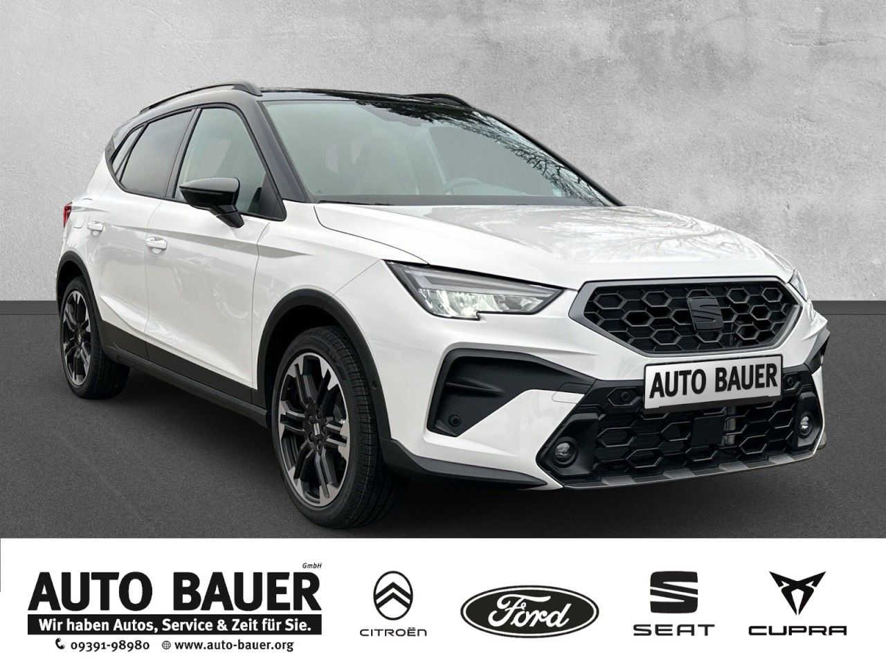 Fahrzeugabbildung SEAT Arona FR Black Edition 1.0 TSI 116 PS 7-Gang-DSG - mit KI generiert/bearbeitet