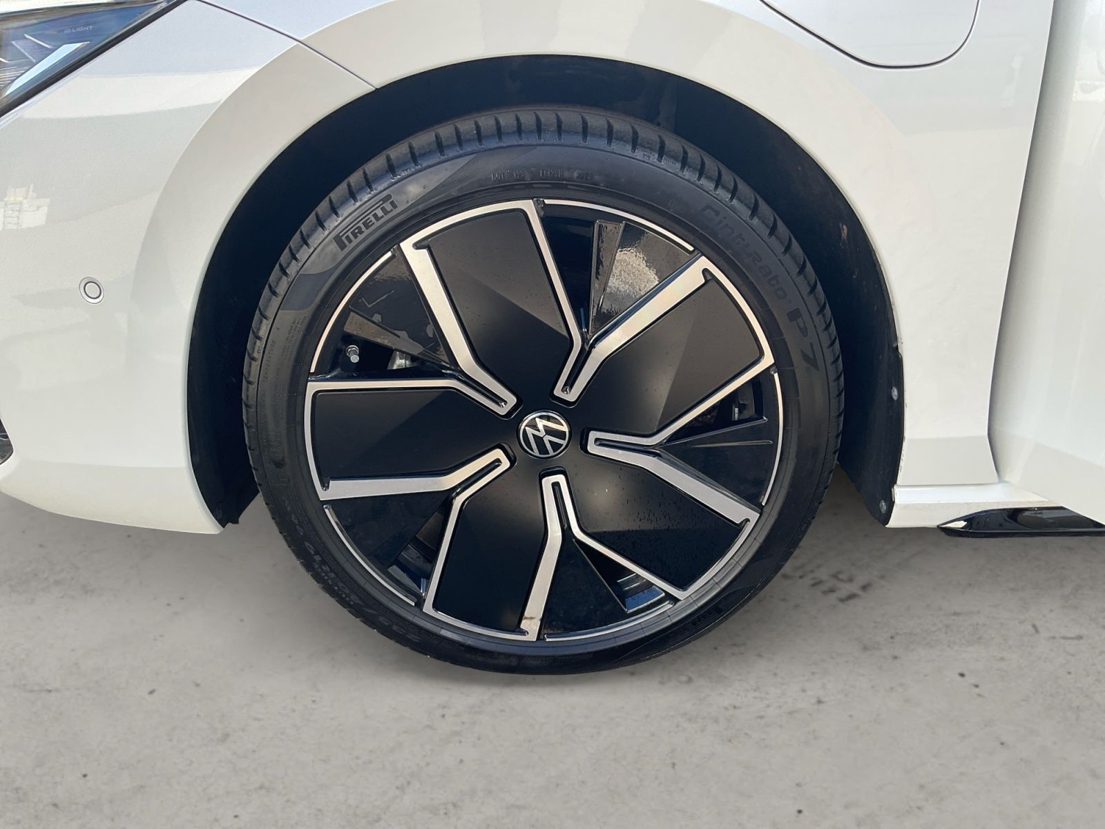 Volkswagen Passat - Bild 14