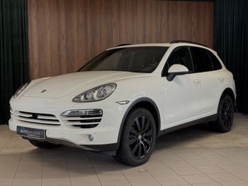 Porsche Cayenne - 1