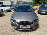 Opel Astra K ST 1.6 CDTI Edition 70kW 1.Hand NAVI PDC - Opel Astra mit Diesel-Antrieb: Kombi, Euro4, 1.7