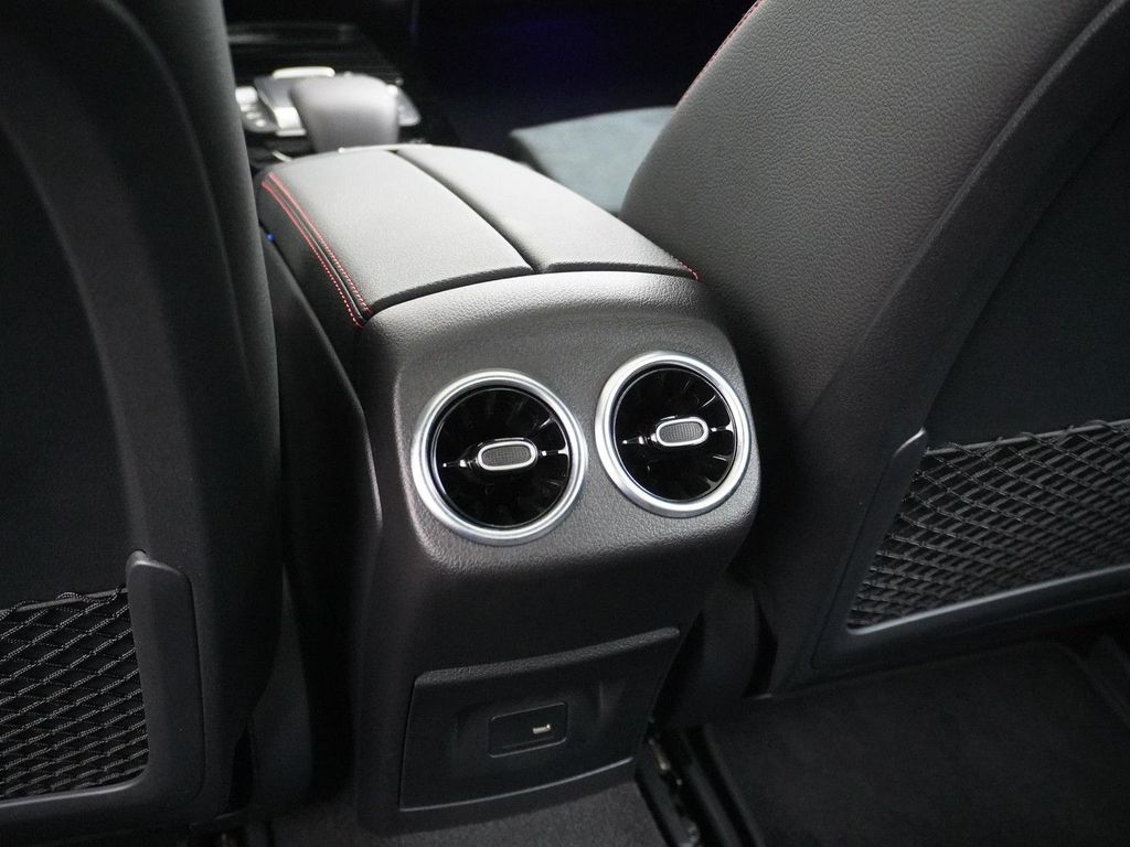 Mercedes-Benz CLA 250 e AMG Premium Plus | Panorama - Schiebed