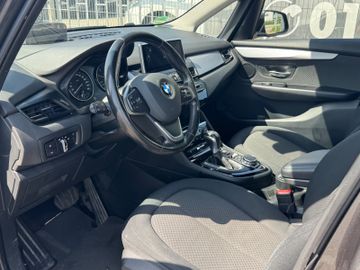 BMW 218 - 6