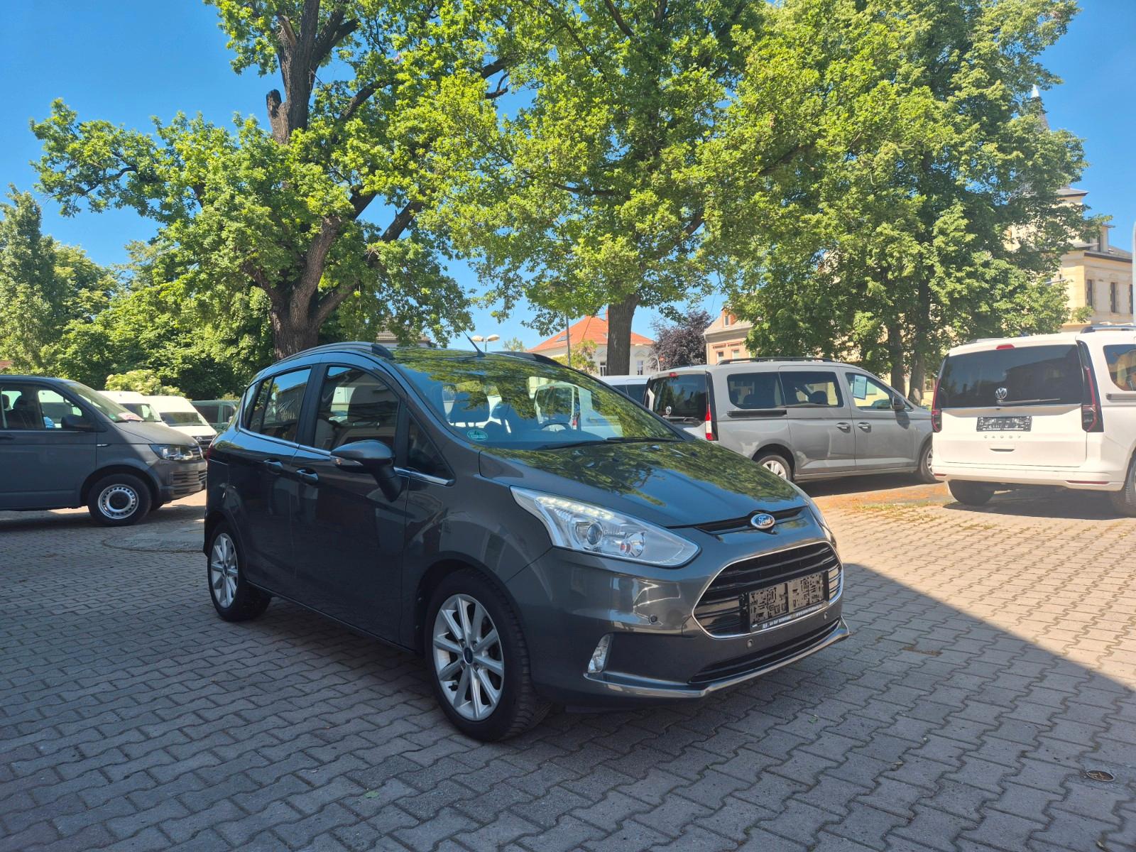 Ford B-Max B-MAX Titanium,Navi,Klimaaut,Sitzhzg