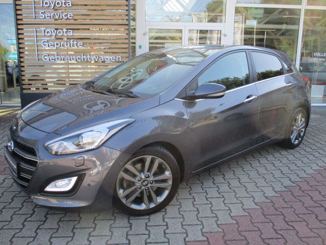 Fahrzeugabbildung Hyundai i30 blue Premium Automatik, Panorama-Dach