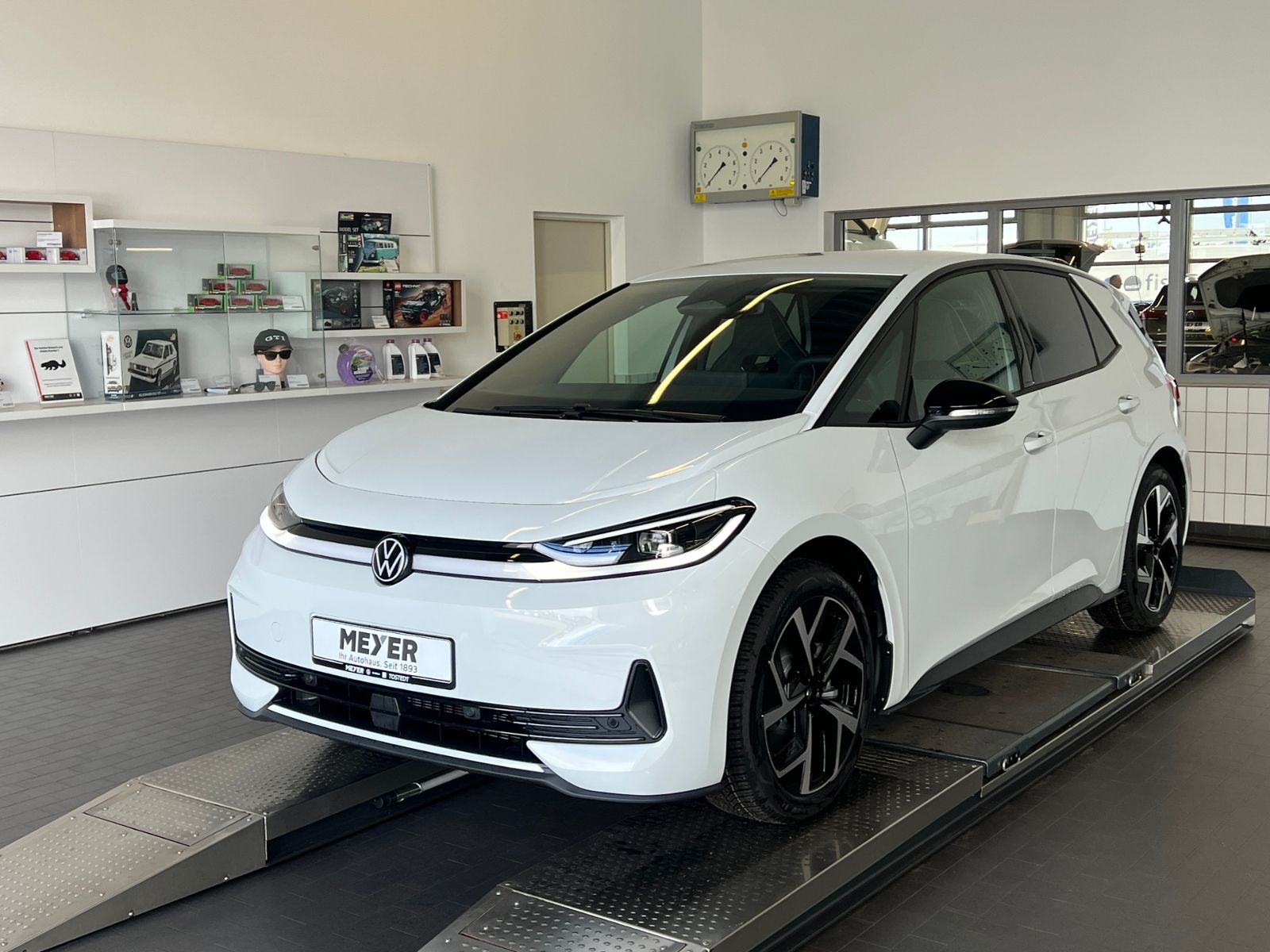 Fahrzeugabbildung Volkswagen ID.3 NEO Style 58 kWh *Wärmepumpe, Ganzjahresrei