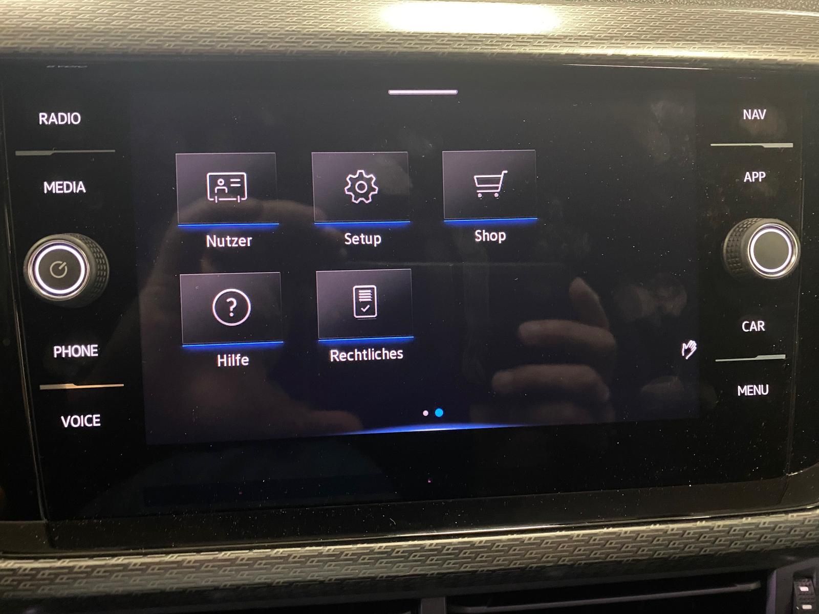 Fahrzeugabbildung Volkswagen T-Cross 1.5 TSI DSG Style R-Line+ACC+RFK+APP+LED