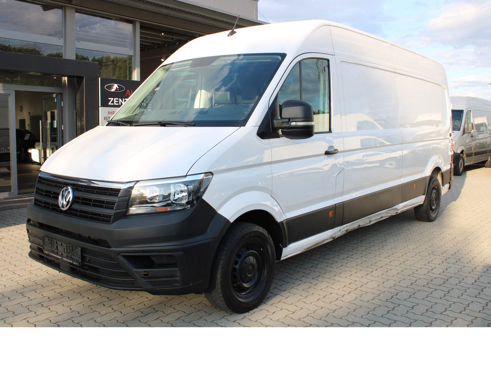 Volkswagen Crafter - 1