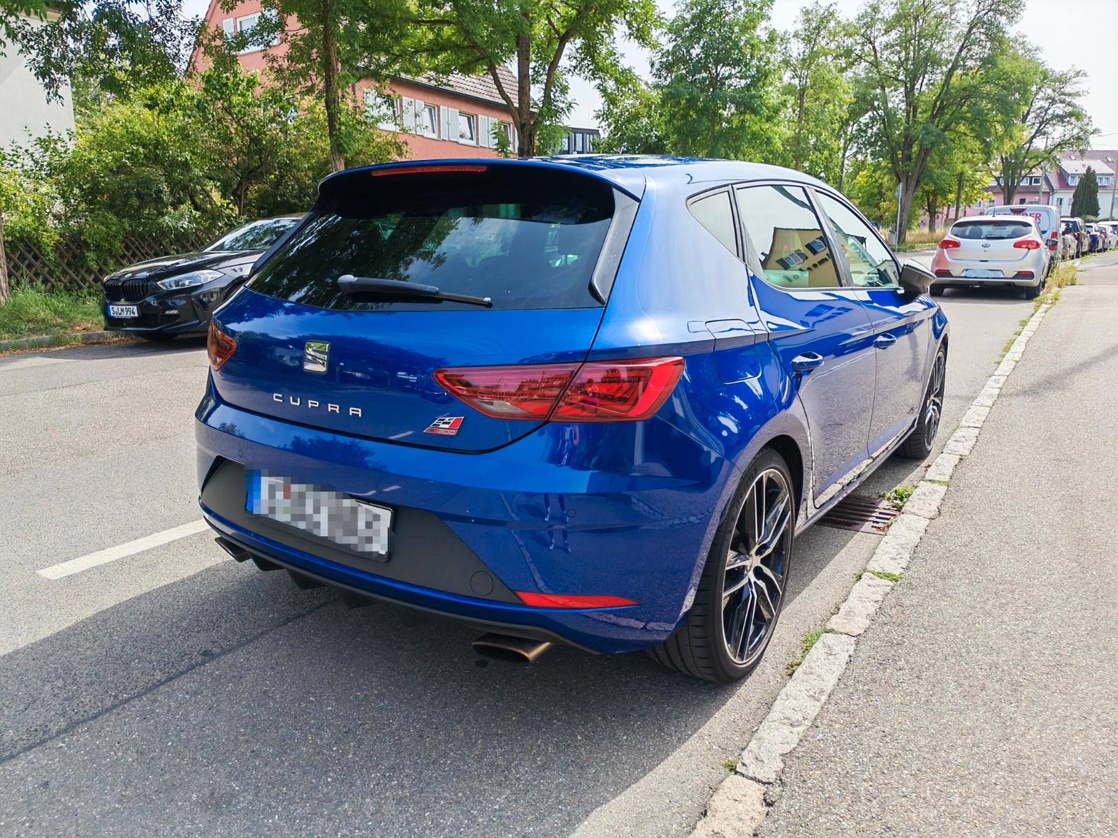 Seat Cupra 300 | Handschalter | Panorama | ACC | HU