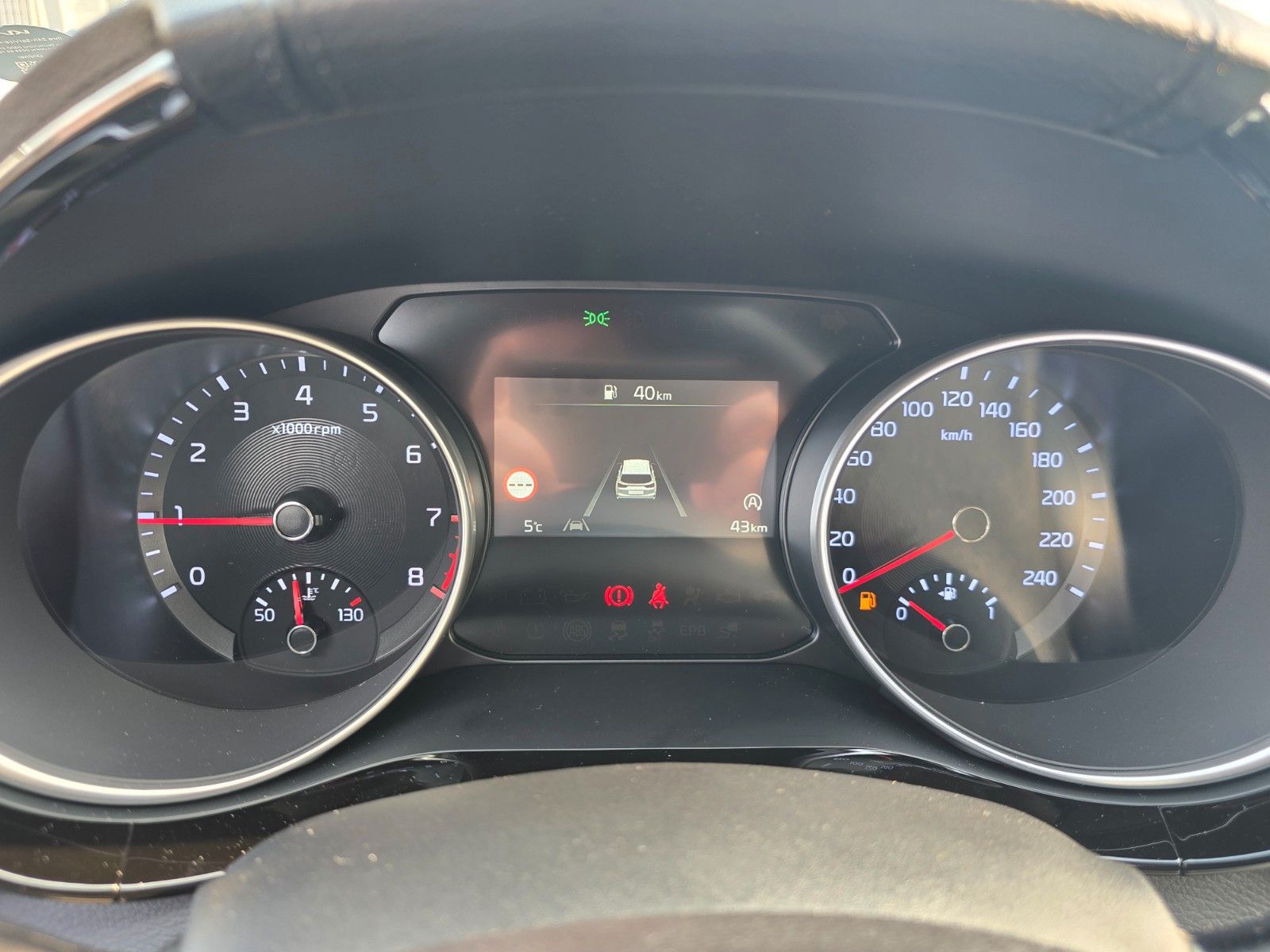Fahrzeugabbildung Kia CEED_SW 1.5T 48V DCT 140 ULTIMATE Navi Kamera