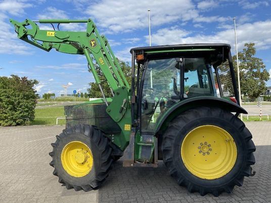 John Deere 5620 Premium