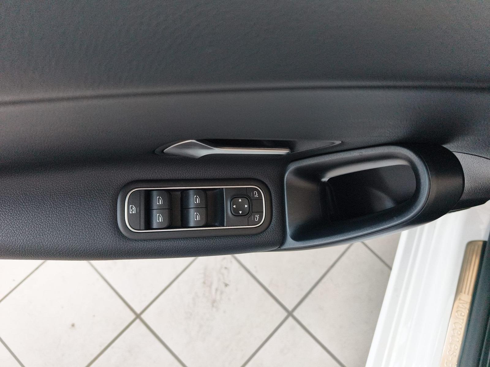 Mercedes-Benz CLA Navi+Kamera+ParkAss+Keyle, миниатюра 24