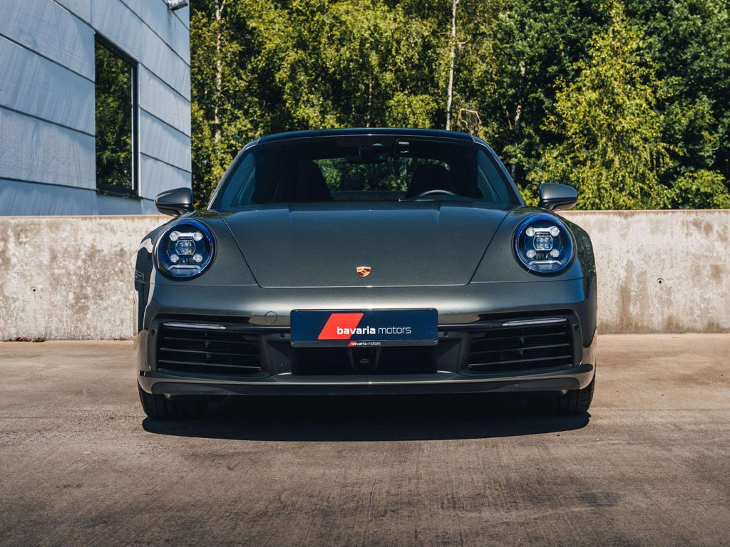 Porsche 992