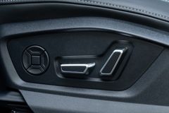 Audi Q8 – 18 / 30