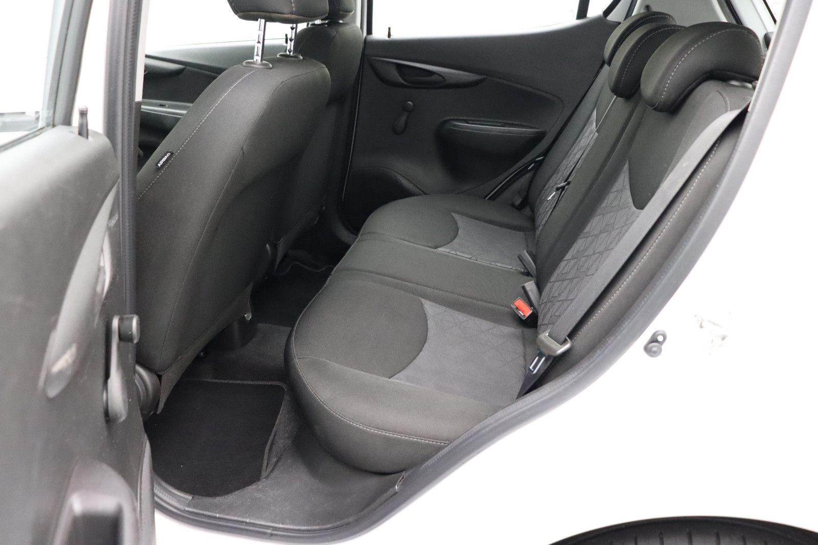 Fahrzeugabbildung Opel Karl 1.0 120 Jahre Start/Stop