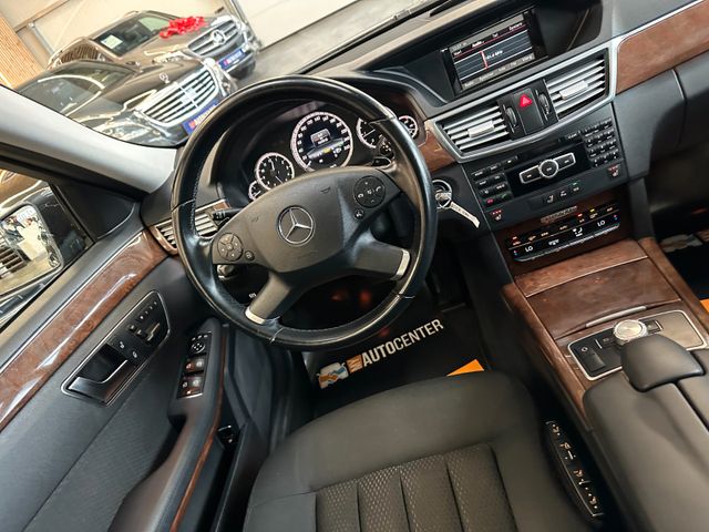 MYAUTOCENTER – Gebraucht- und Jahreswagen mit Werkstattservice in Pfaffenhofen Mercedes-Benz E 220 CDI Limousine BlueEfficiency *2. Hand*SHZ*