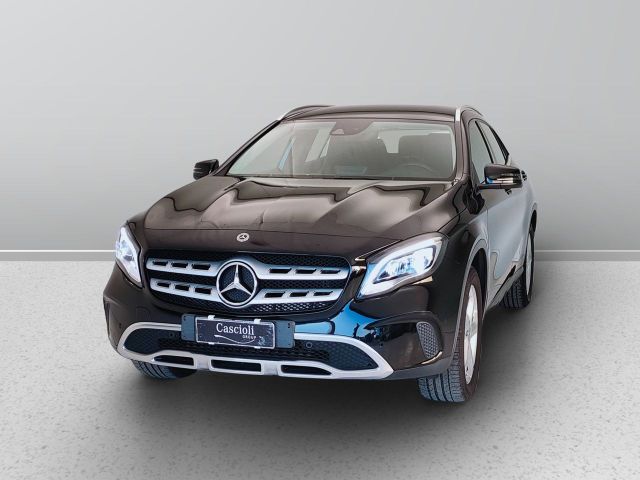 Mercedes-Benz GLA-X156 2017 - GLA 200 d Sport au