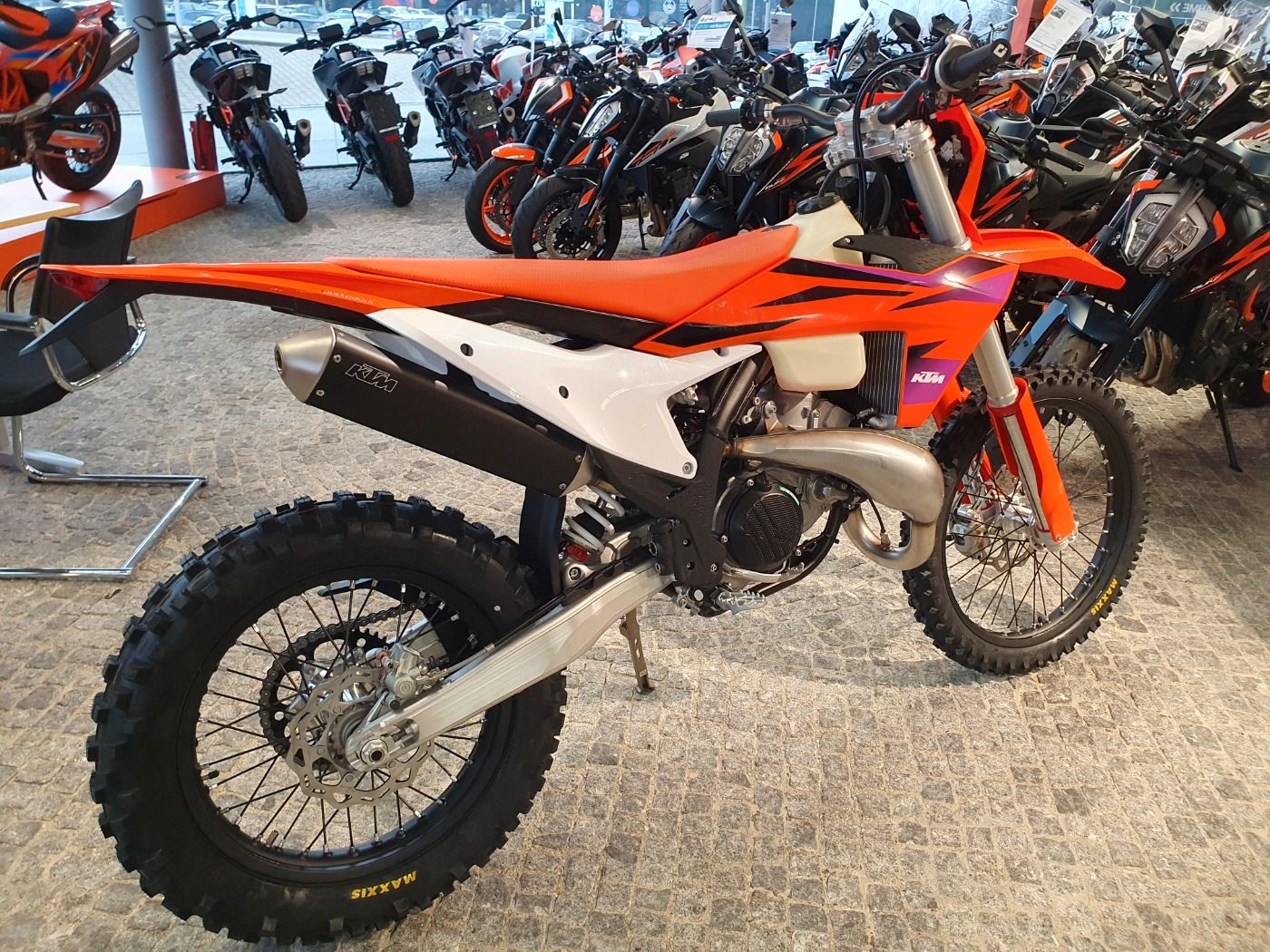 Fahrzeugabbildung KTM 300 EXC TBI 2024