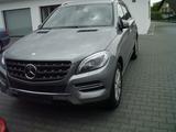 Mercedes-Benz ML 400 / ILS/360Cam/Harman-Kardon/Airmatic - Mercedes-Benz: Airmatic Ml