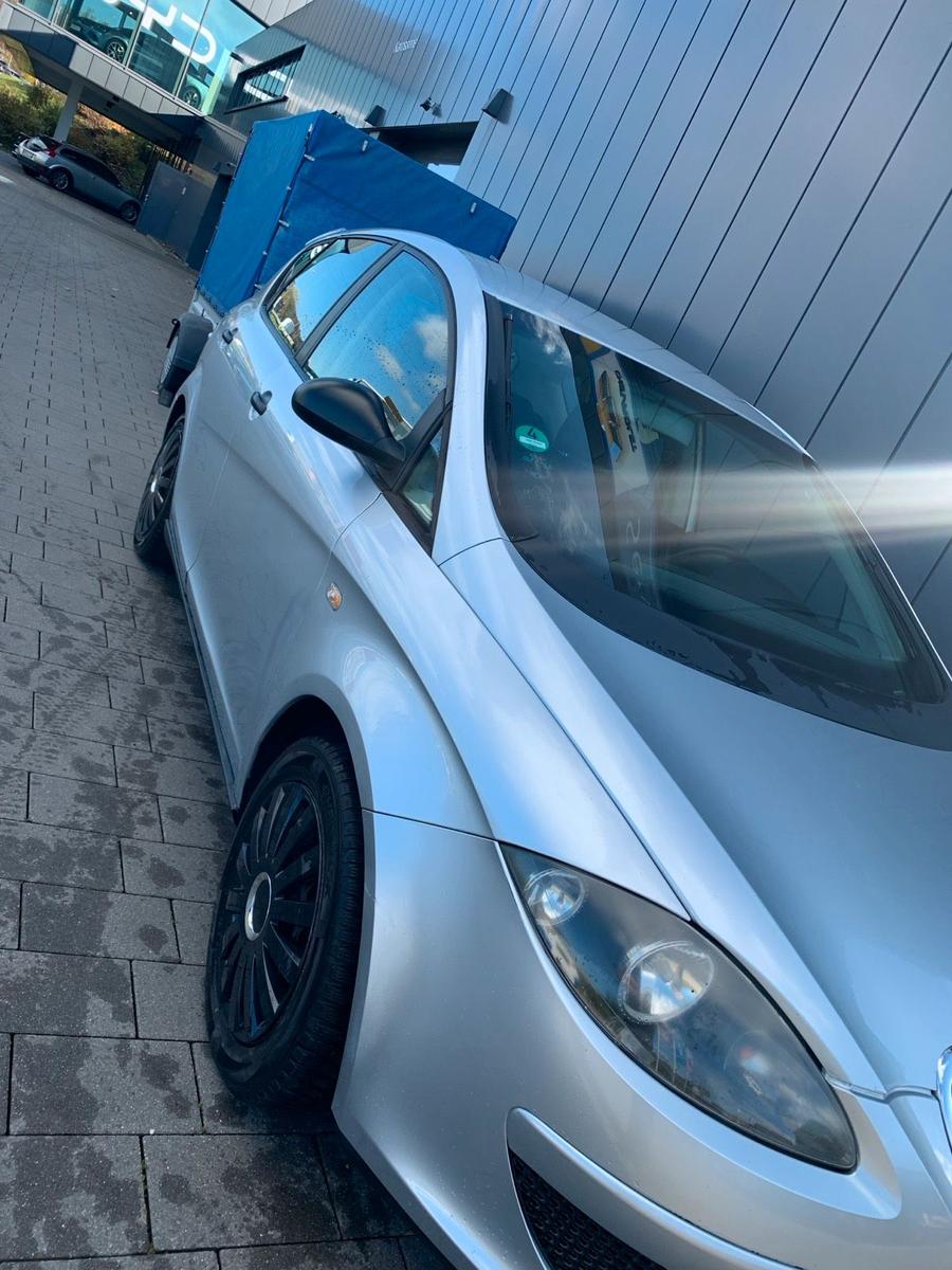 Seat Altea 2005 — engine 105 HP (77kW)