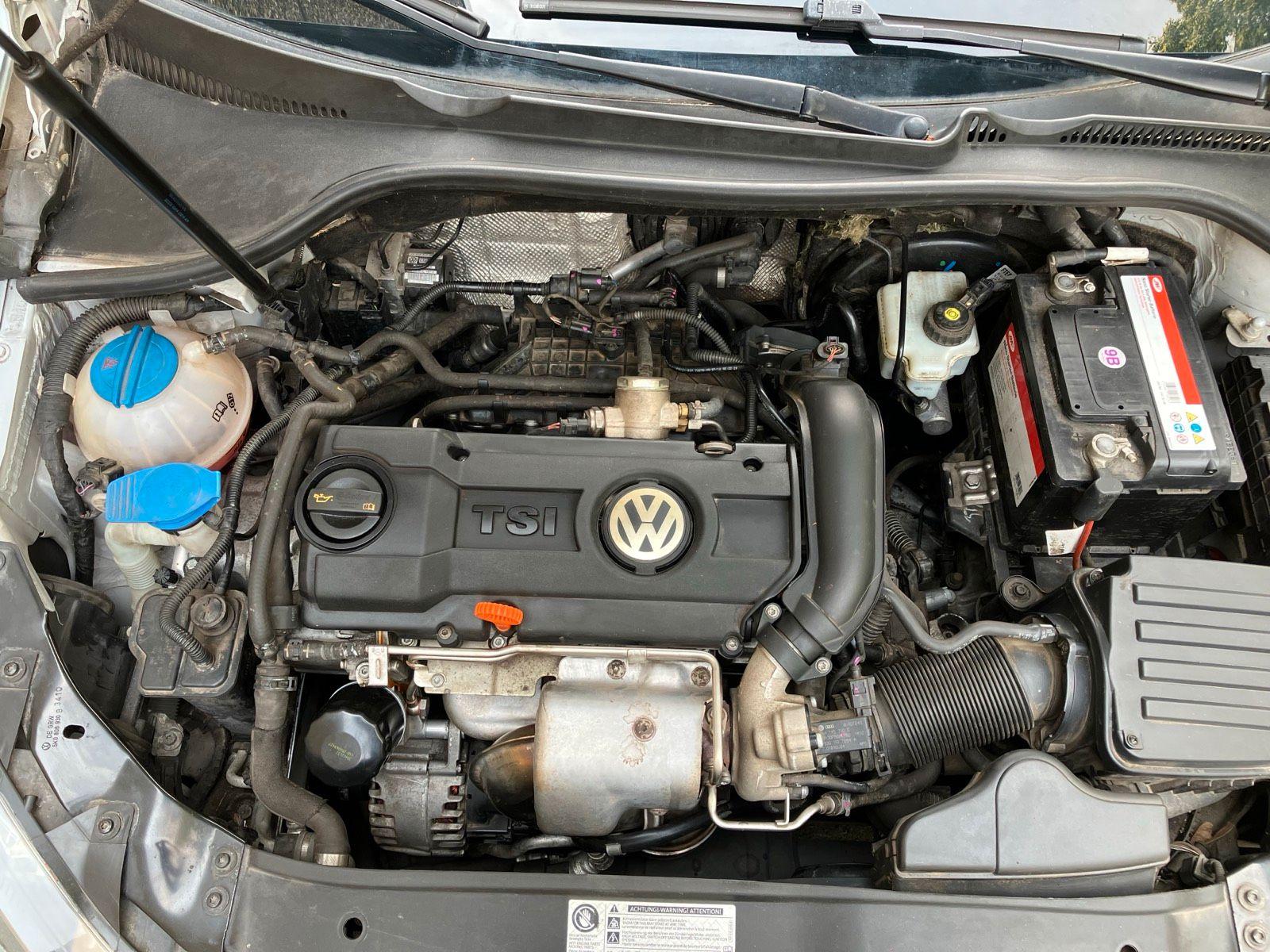 Volkswagen Golf 2011 — photo 14