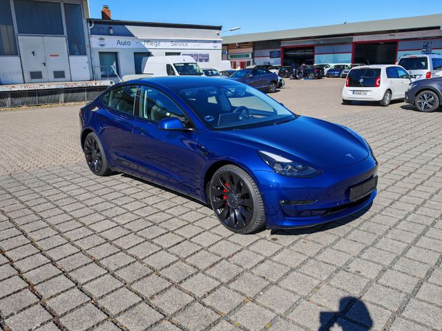 Tesla Model 3 Allradantrieb Dualmotor Performance