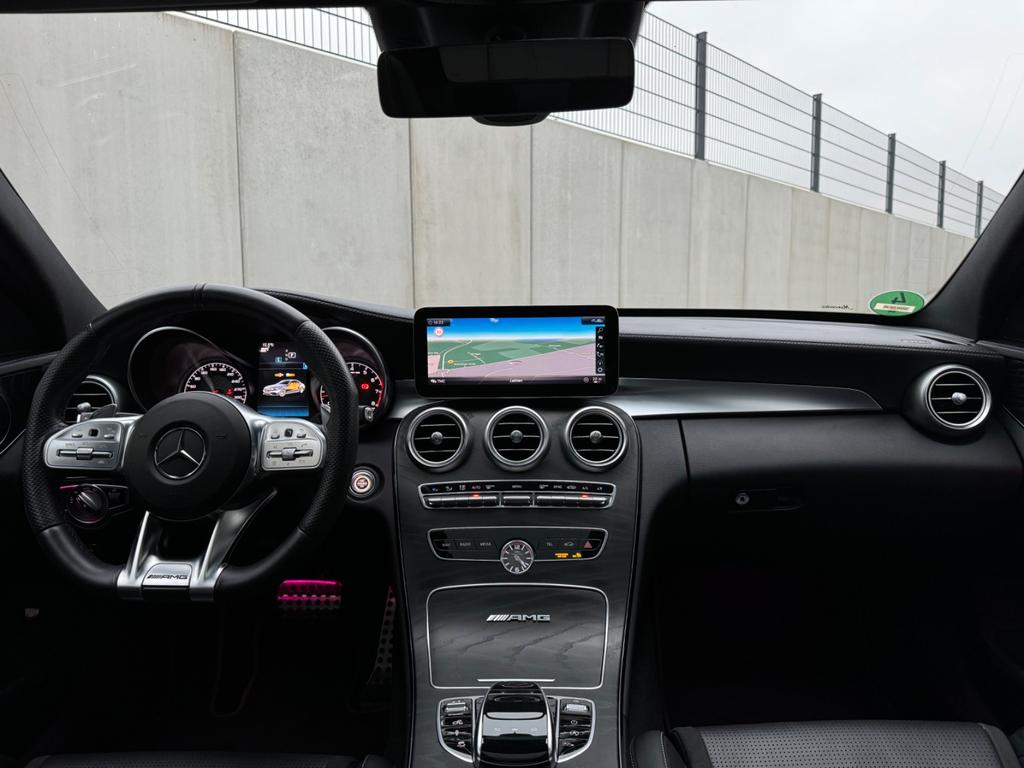 Mercedes-Benz C 63 AMG