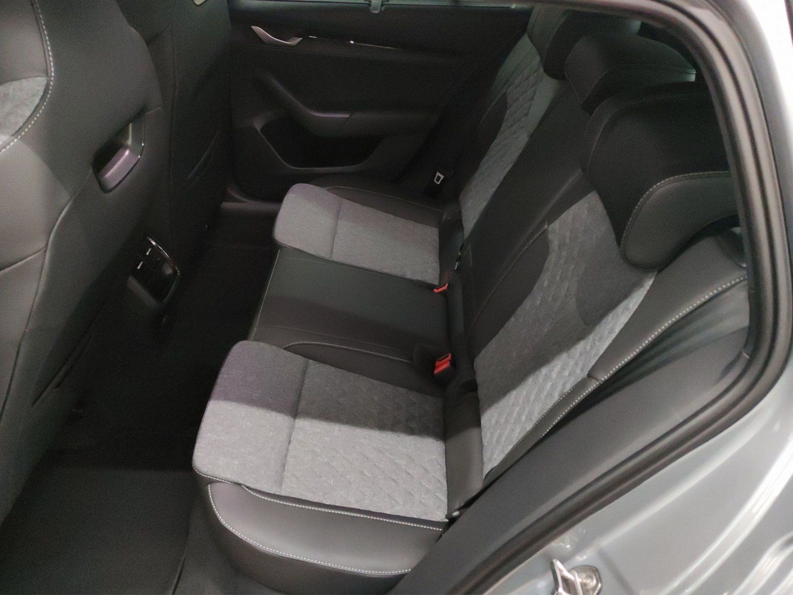 Skoda Octavia - Bild 11