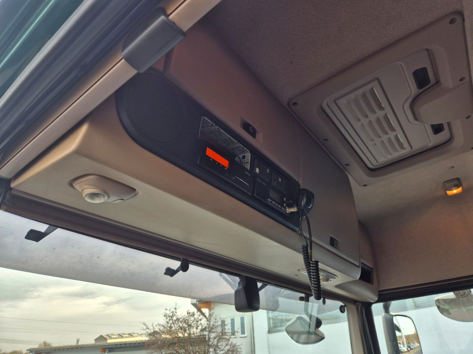 Fahrzeugabbildung DAF XF 460 6x4 Epsilon M12Z91