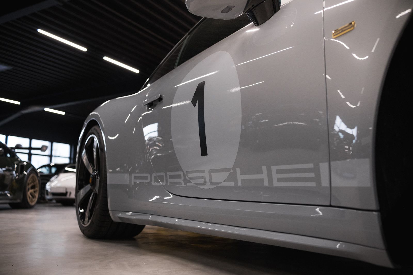Fahrzeugabbildung Porsche 911/992 Sport Classic/Lift, PCCB, LED, Bose